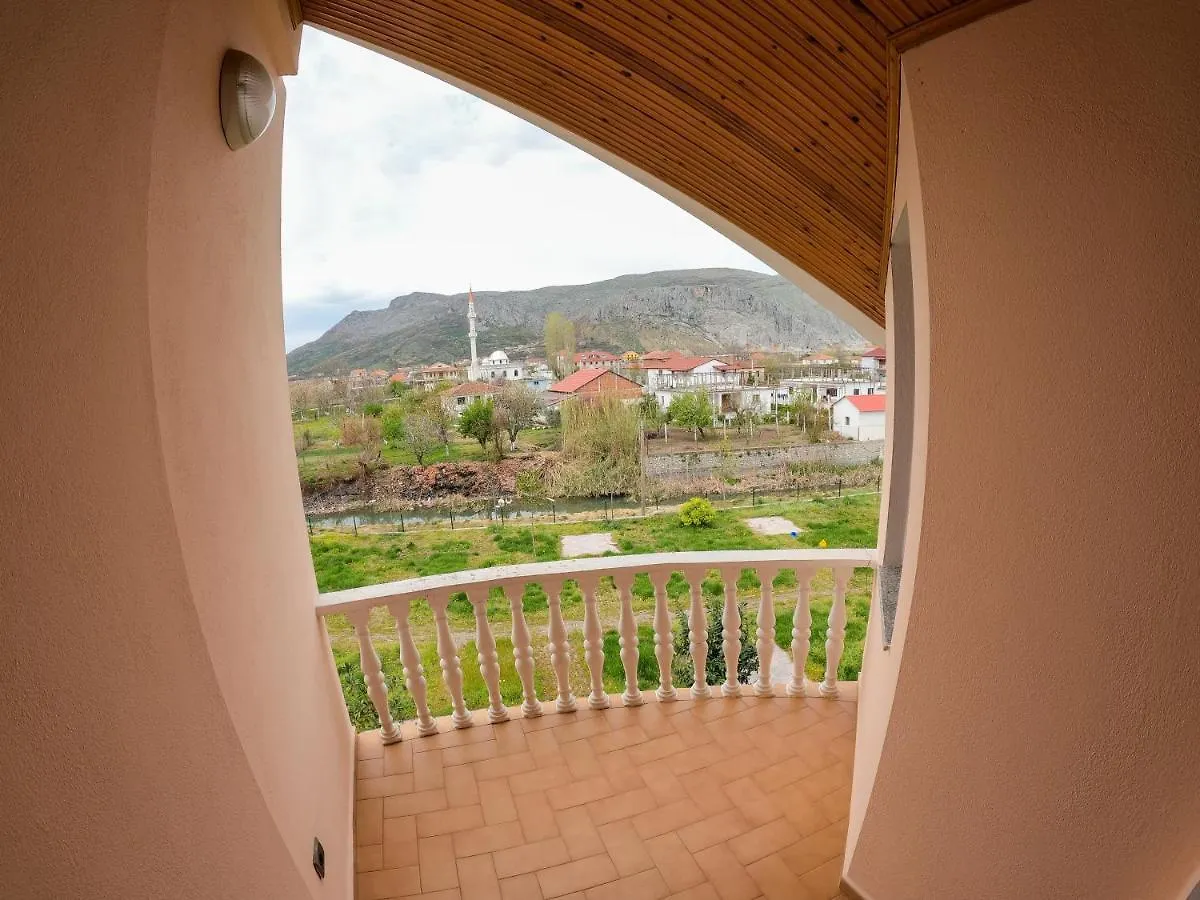 Hotel Hasmegaj Mahall' e Kryethuit 3*,  Albánie
