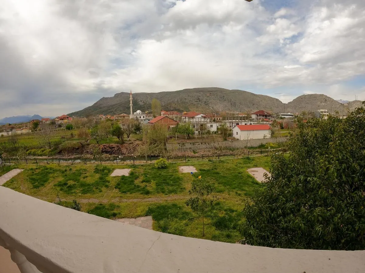 Hotel Hasmegaj Mahall' e Kryethuit