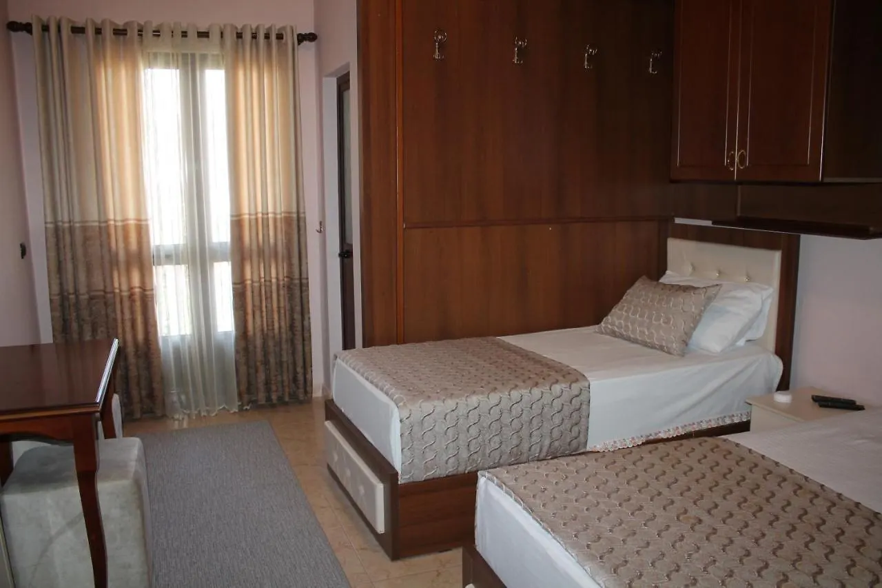 Hotel Hasmegaj Mahall' e Kryethuit